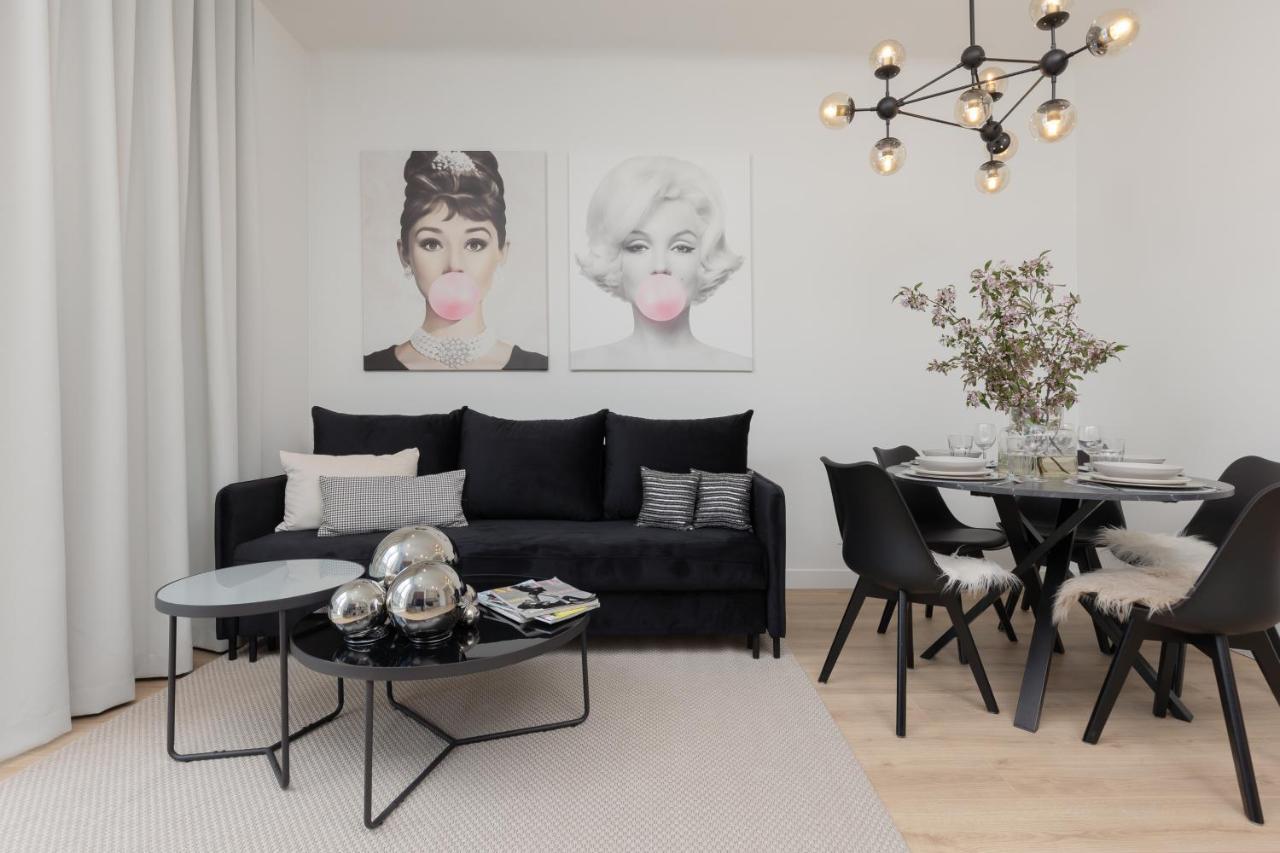Fashionable City Center Apartment By Noclegi Renters Warszawa Eksteriør bilde