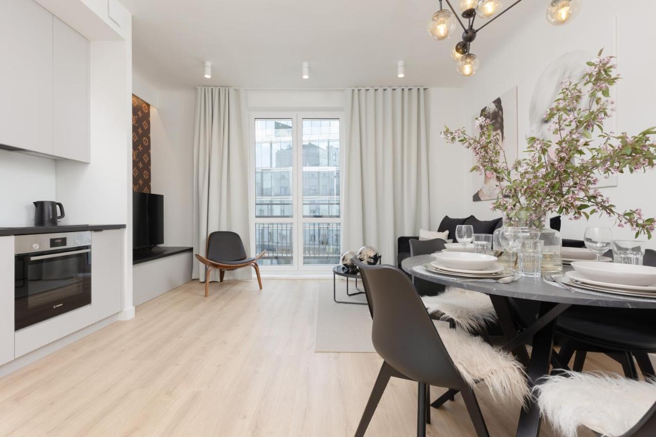 Fashionable City Center Apartment By Noclegi Renters Warszawa Eksteriør bilde